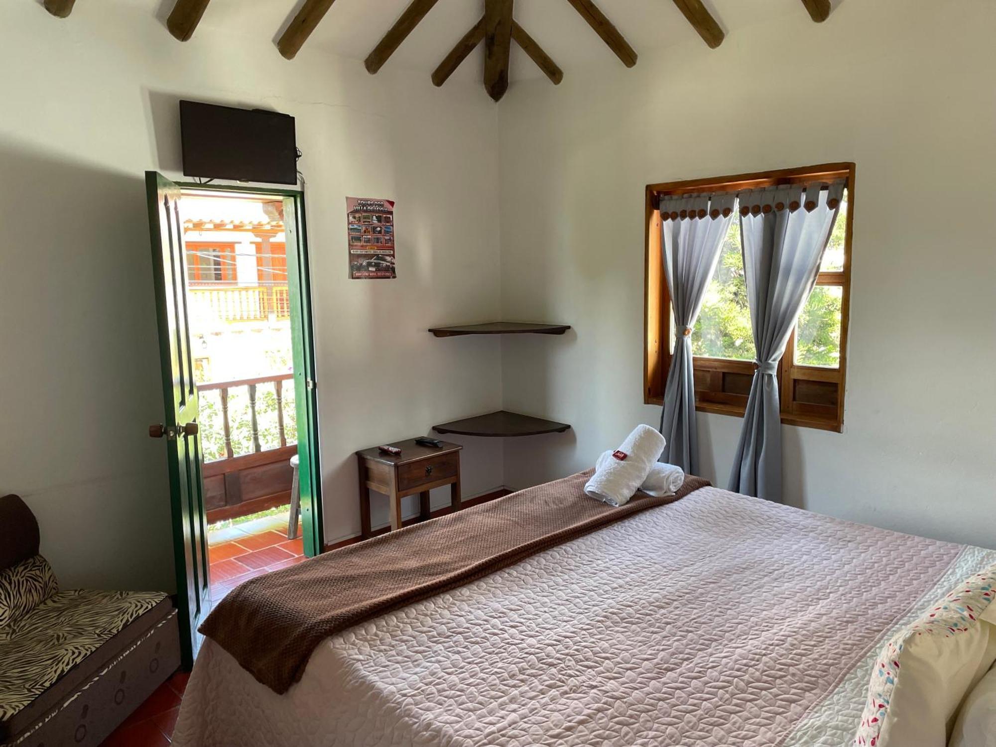 Hostal El Pino Villa de Leyva Exteriör bild